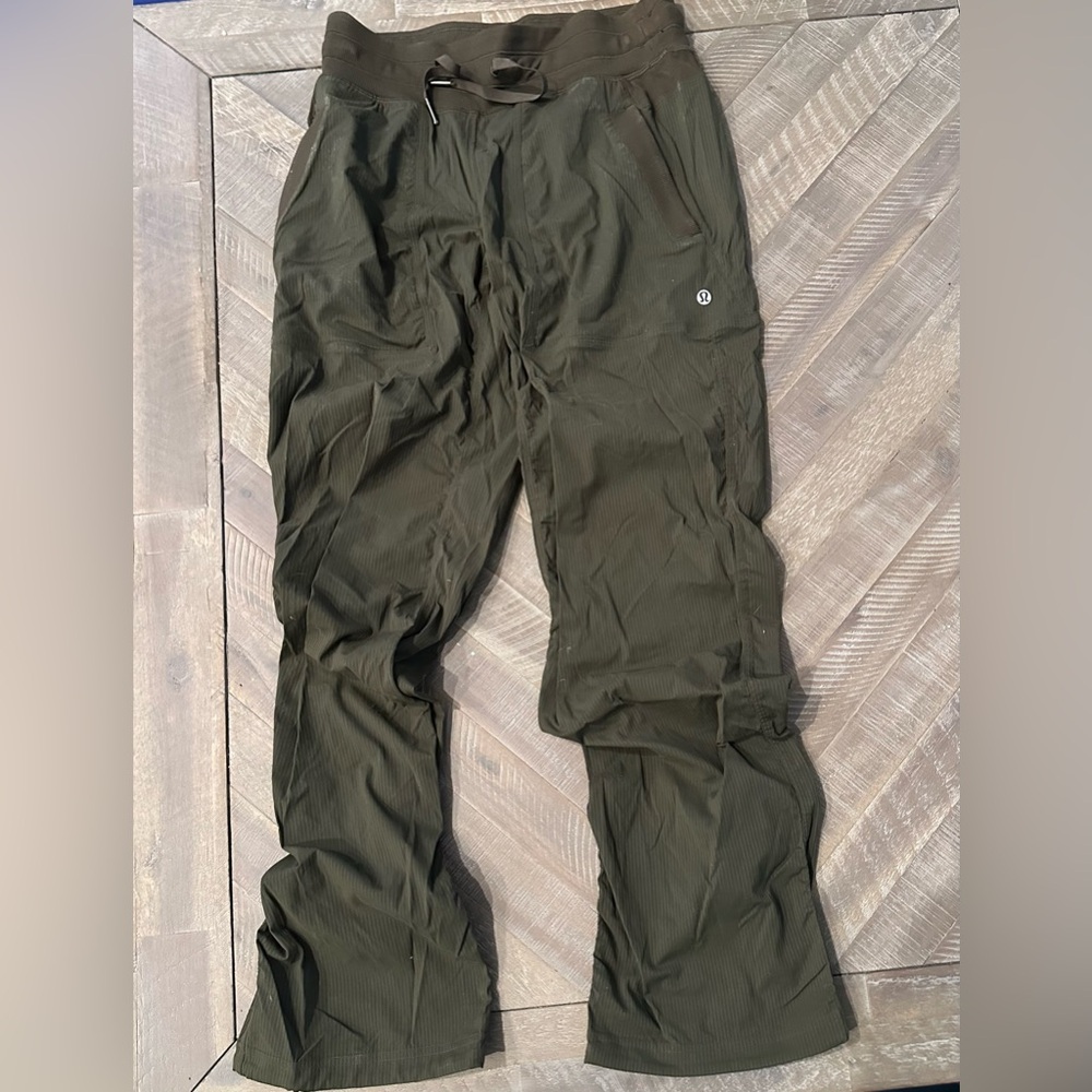 Women’s Lululemon dark green dance studio pant- size 4 reg